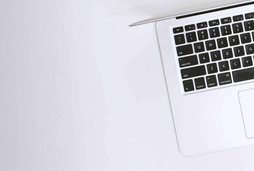 MacBook Pro Tidak Bisa Di Charger tritop.co.id
