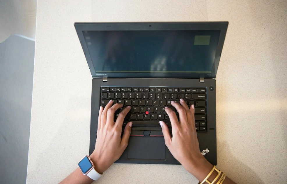 Harga Laptop Bekas Lenovo ThinkPad www.tritop.co.id
